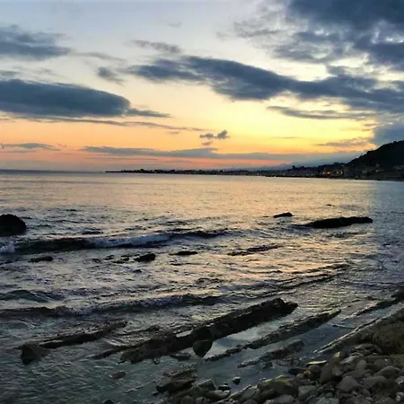 Baia Dei Delfini Taormina